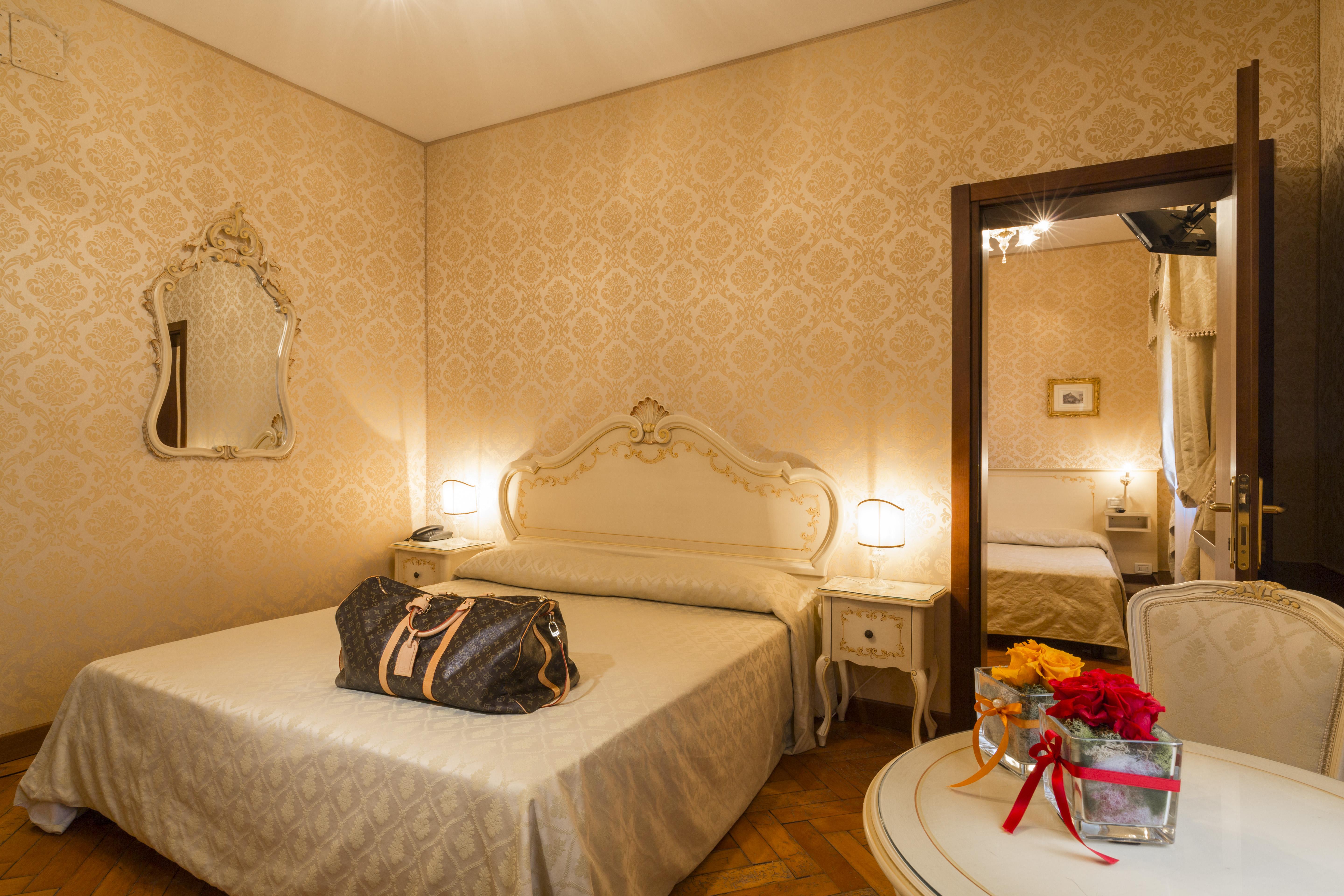 מלון ונציה Palazzo Guardi מראה חיצוני תמונה